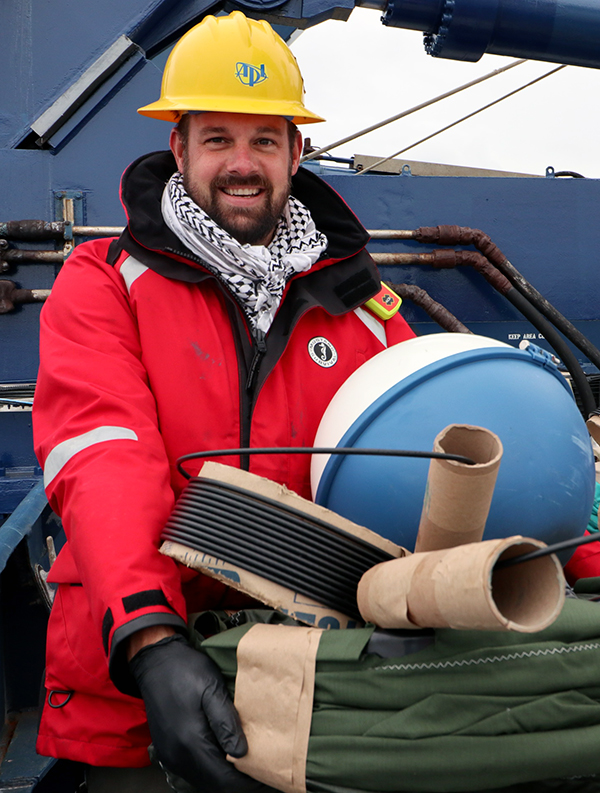 gaube_profile_pic_small